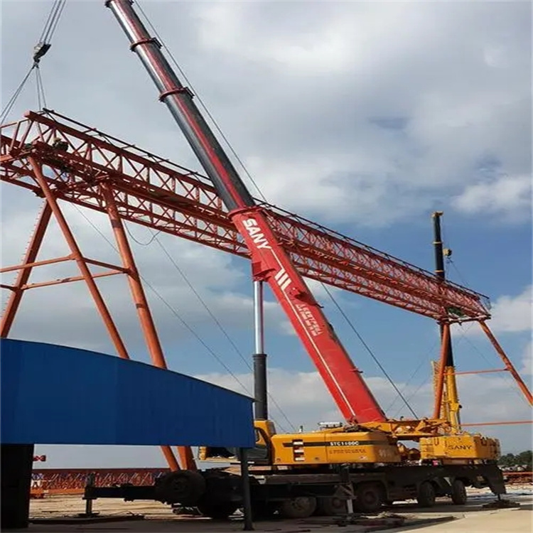 锦江钢结构吊装